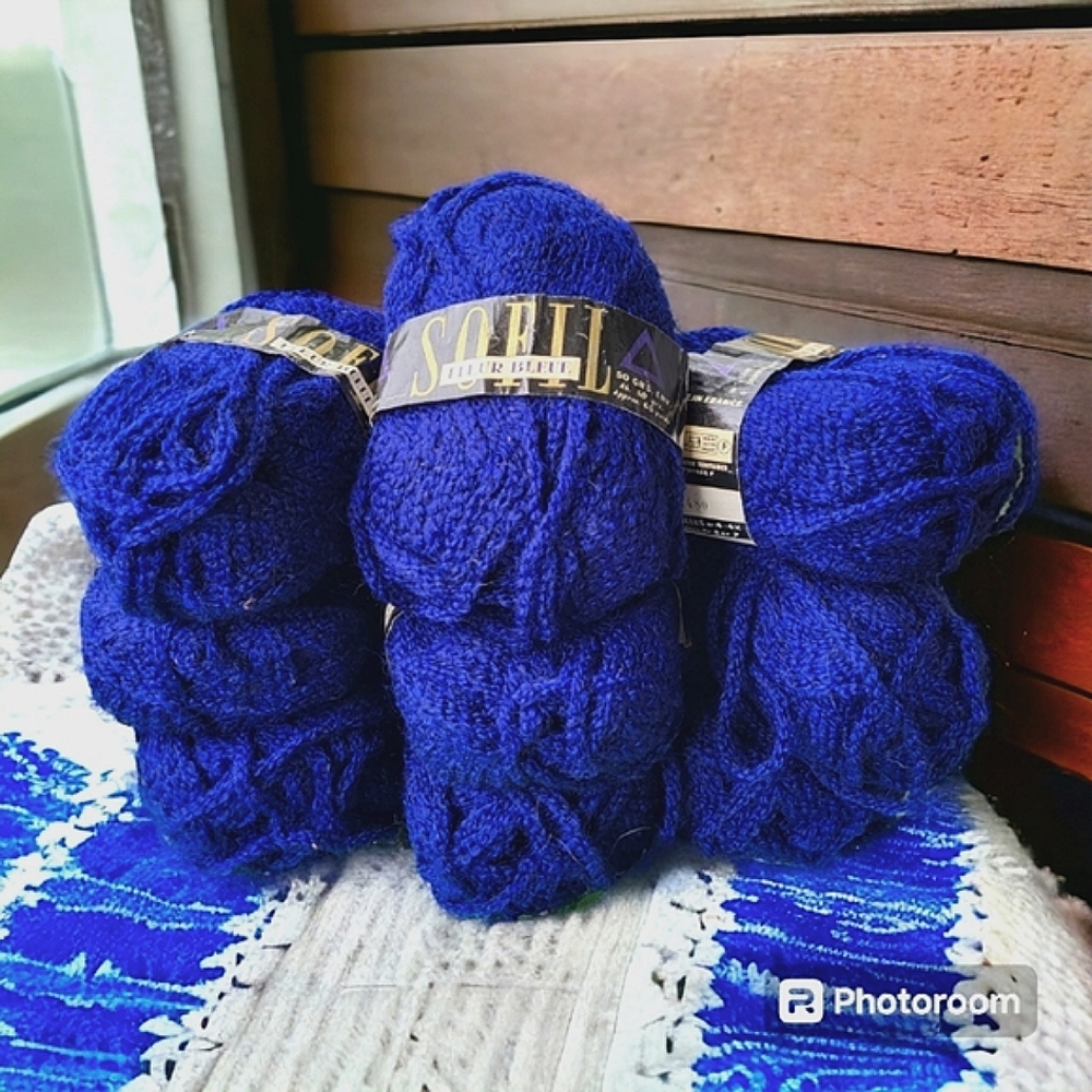 9 Skeins Sofil Fleur Bleue, Marine, 94% Wool & 6% Chlorofibre Rhovyl, France Vtg